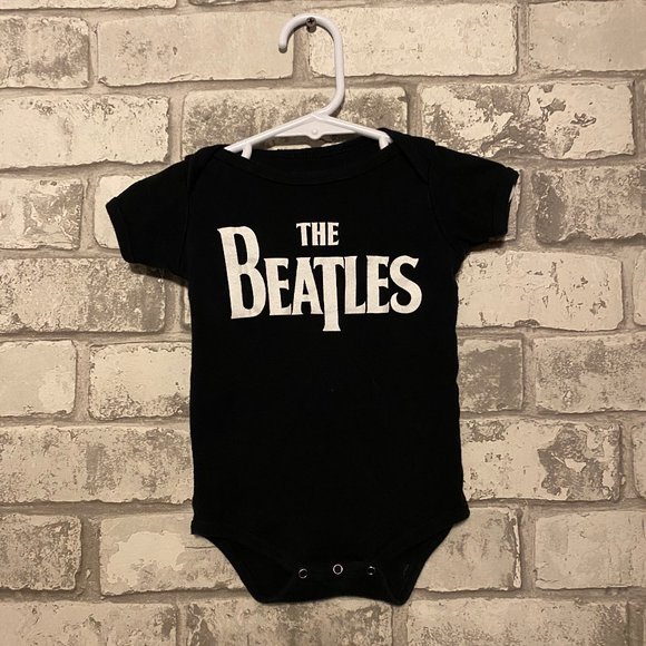 The Beatles Onesie Size 0-6 Months - Picture 1 of 3